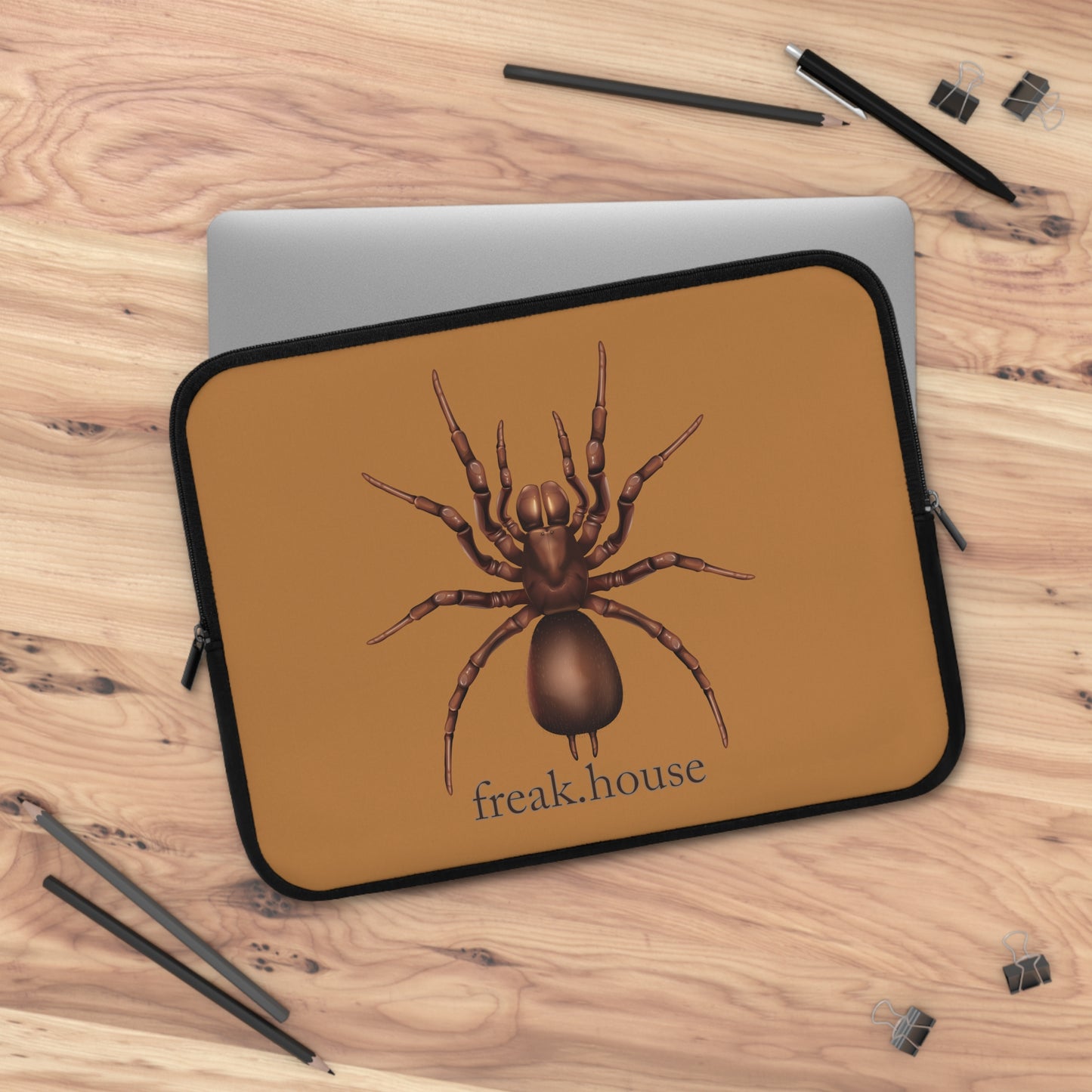 Big Brown Spider Laptop Sleeve