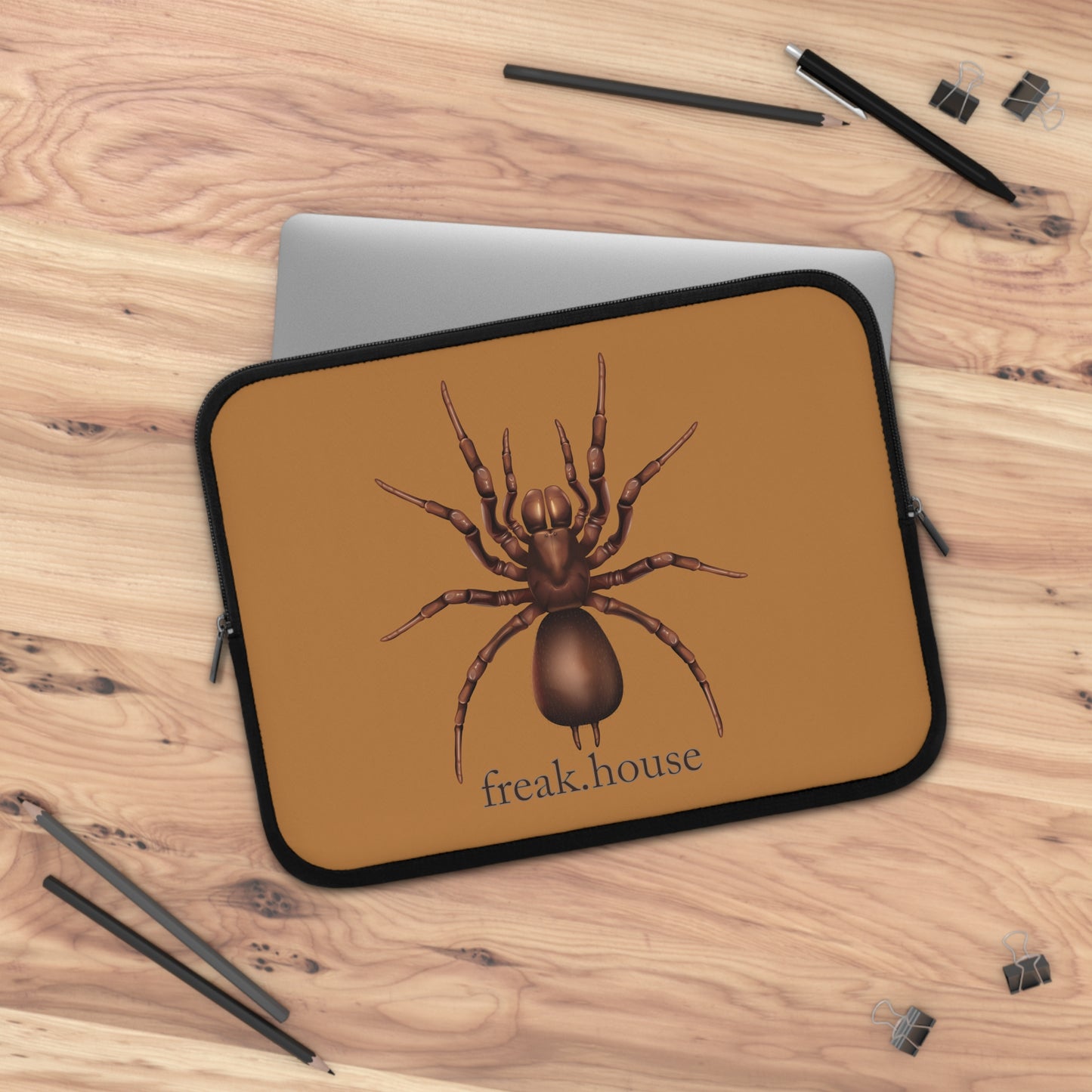 Big Brown Spider Laptop Sleeve